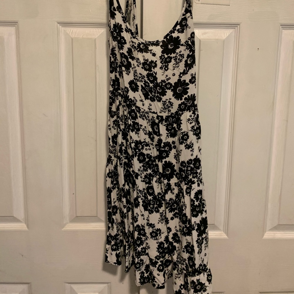 Black and white Floral sundress